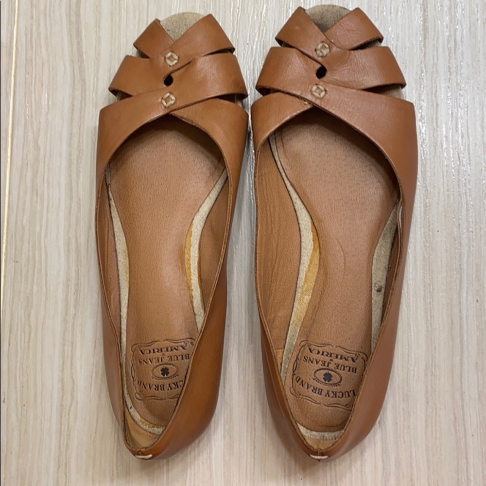 Lucky Brand Blue Jeans of America flats 6.5
